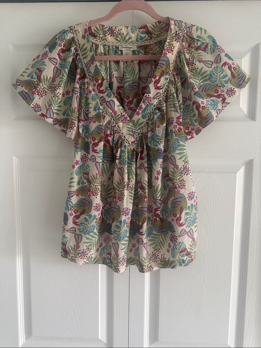 Haute Hippie Style Floral/Palm Print Flutter Sleeve Top - Size Large